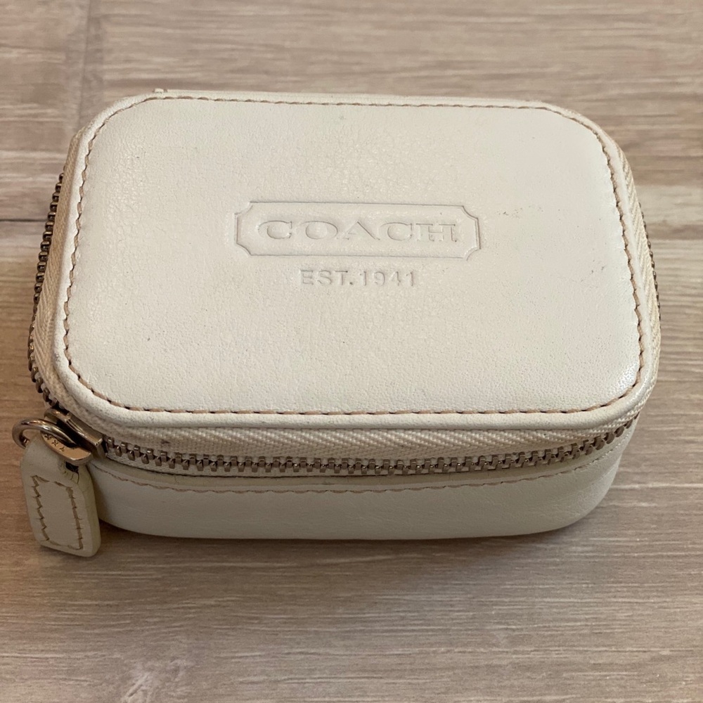 Coach White Leather Triple Pill Case